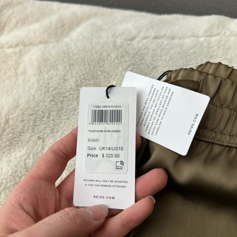 Reiss Tyler satin jogger - Picture 6 of 9